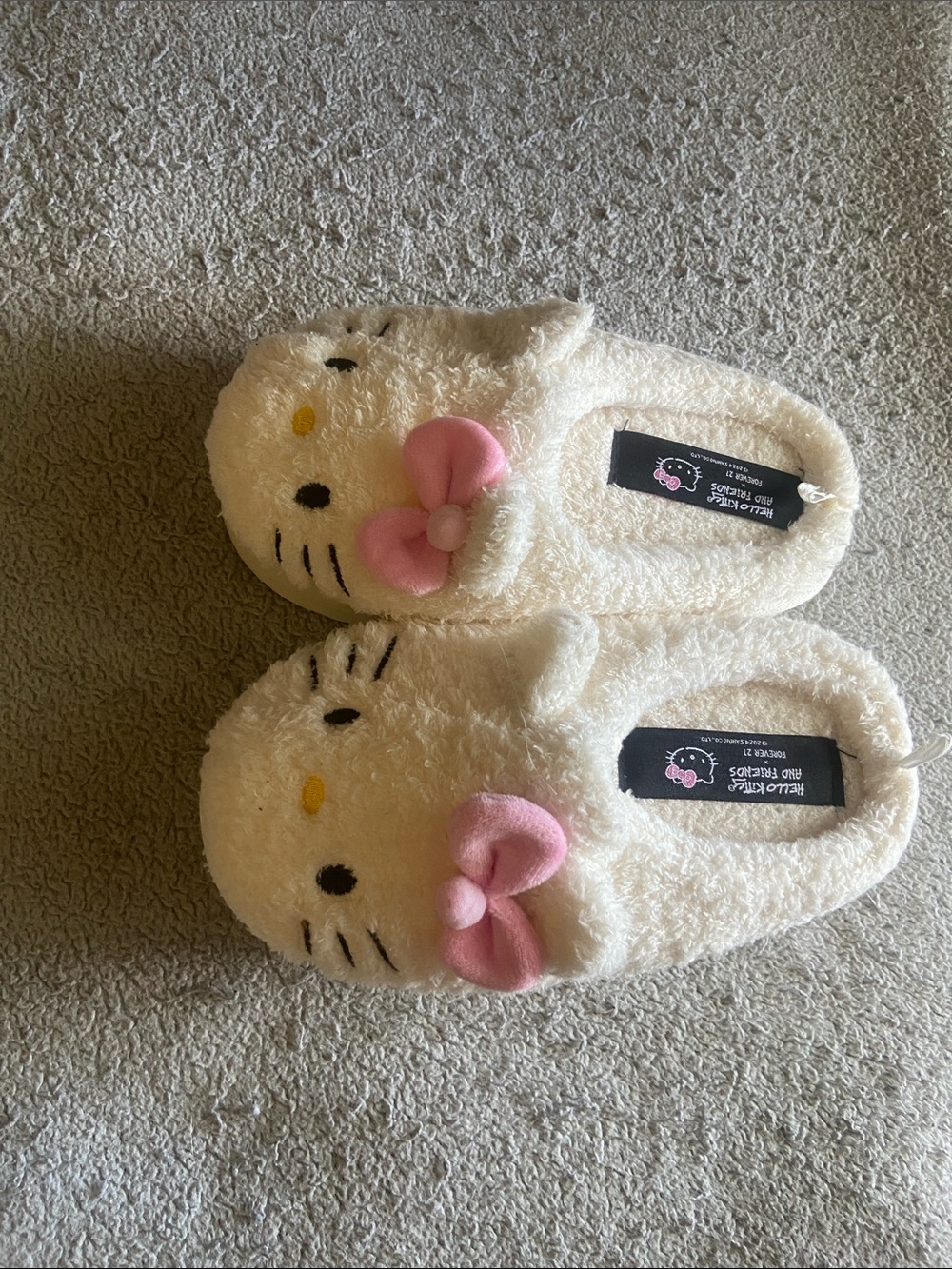 Hello Kitty Cream Plush Platform Slippers with Pink Bows